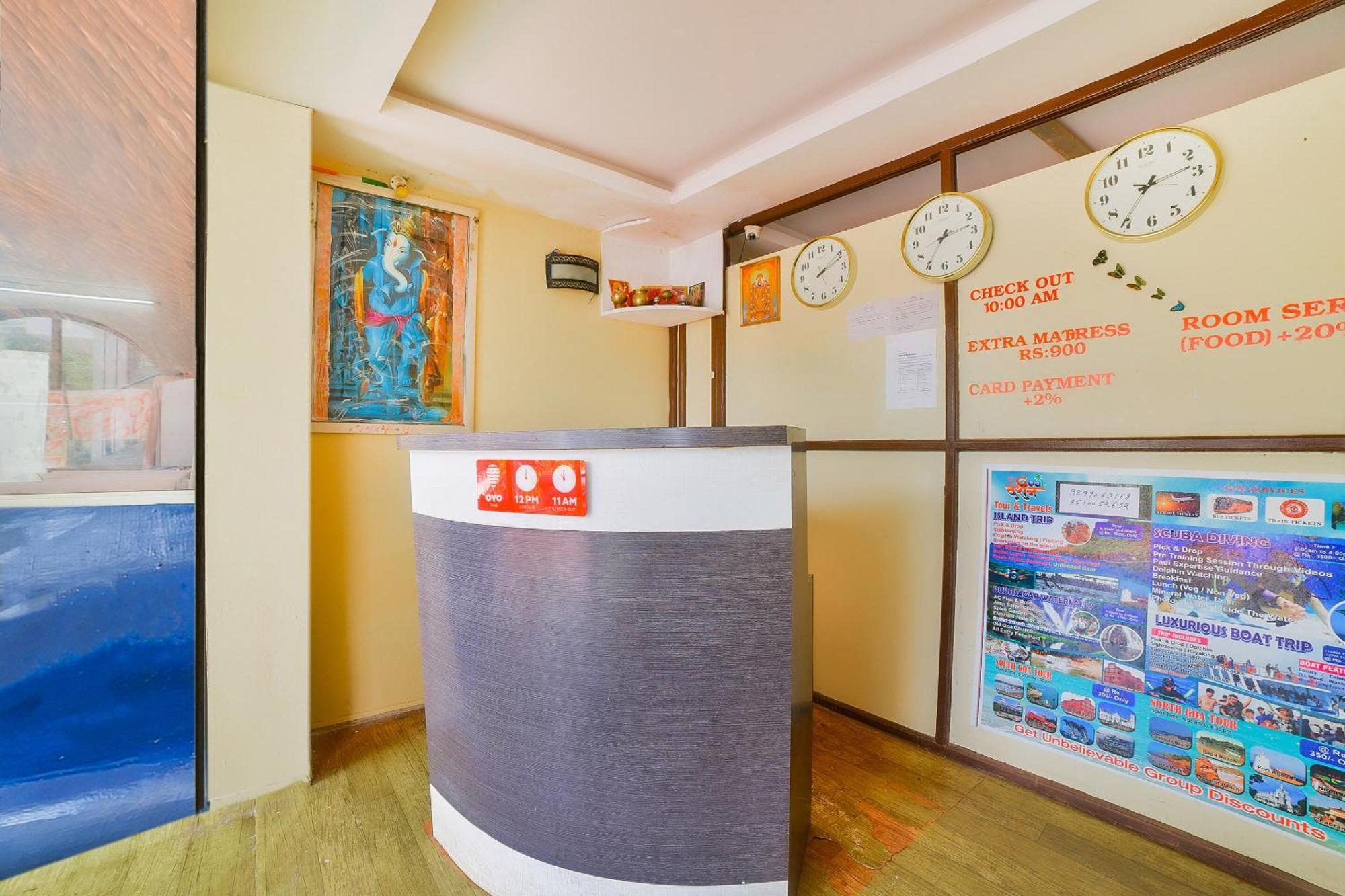 Oyo Royal Castle Near Baga Beach エクステリア 写真